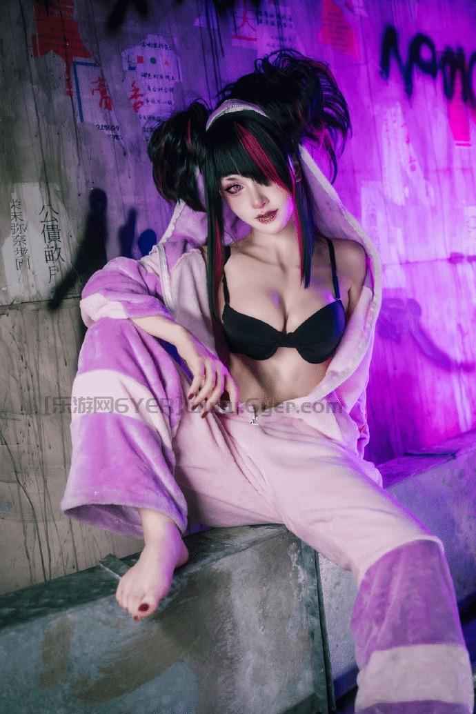 《街头霸王6》韩蛛俐Cos美图欣赏 邪魅甜美身材火辣