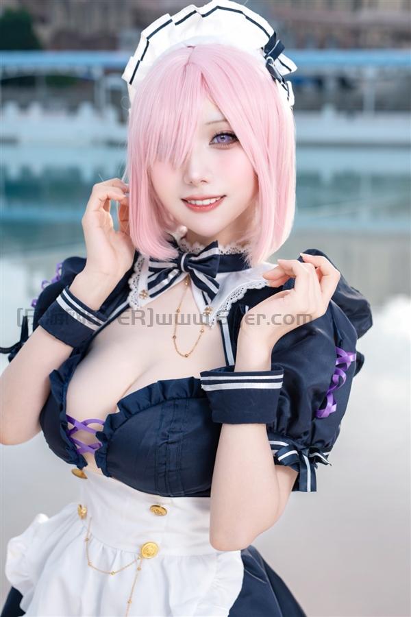 日本妹子COS《尼尔》2B美图赏：皮肤白皙 身材完美