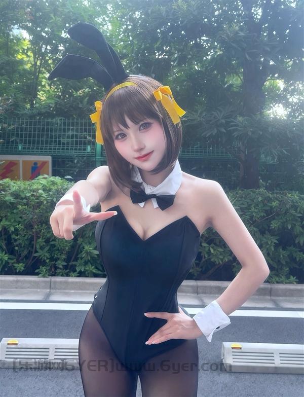 日本妹子COS《尼尔》2B美图赏：皮肤白皙 身材完美