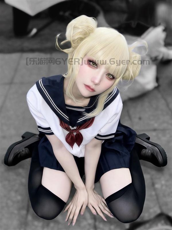 日本妹子COS《尼尔》2B美图赏：皮肤白皙 身材完美